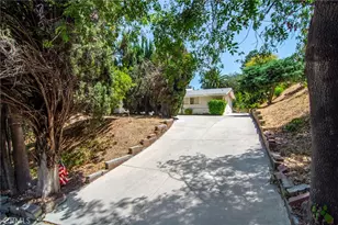 5614 Oso Ave, Woodland Hills, CA 91367 - Photo 2