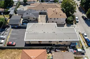 11249 Emelita St, North Hollywood, CA 91601 - Photo 18