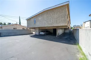 11249 Emelita St, North Hollywood, CA 91601 - Photo 6