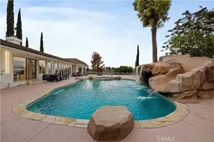 4651 Ellenita Ave, Tarzana, CA 91356 - Photo 50