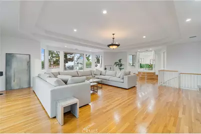 4651 Ellenita Avenue, Tarzana, CA 91356 - Photo 22