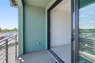 315 Waters Park Cir, San Mateo, CA 94403 - Photo 24