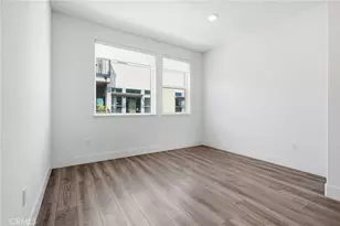 315 Waters Park Cir, San Mateo, CA 94403 - Photo 12