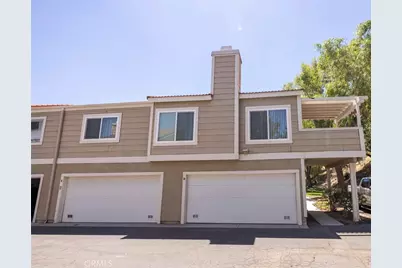 31371 The Old Rd #E, Castaic, CA 91384 - Photo 1
