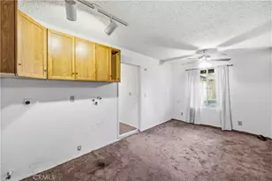 45312 Essex, Lancaster, CA 93534 - Photo 32
