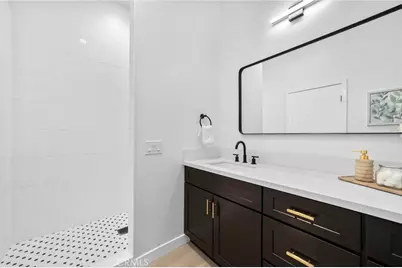 2530 Ganahl, Los Angeles, CA 90033 - Photo 16