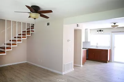 2829 W Avenue J4, Lancaster, CA 93536 - Photo 10