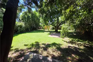 14954 Wyandotte St, Van Nuys, CA 91405 - Photo 16