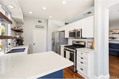 27629 Primrose Lane, Castaic, CA 91384 - Photo 12