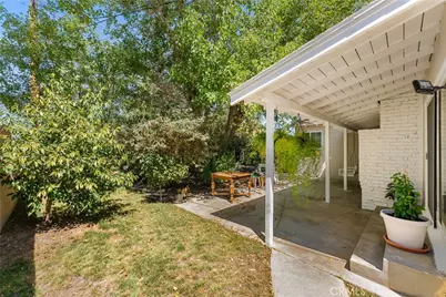 44449 Loneoak, Lancaster, CA 93534 - Photo 32