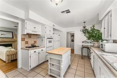 44449 Loneoak, Lancaster, CA 93534 - Photo 16