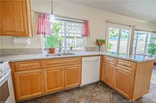 25349 Via Telino, Valencia, CA 91355 - Photo 30