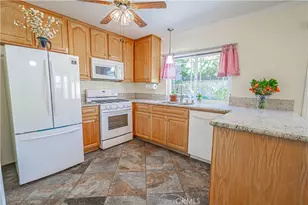 25349 Via Telino, Valencia, CA 91355 - Photo 36