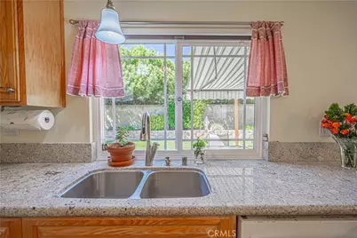 25349 Via Telino, Valencia, CA 91355 - Photo 30