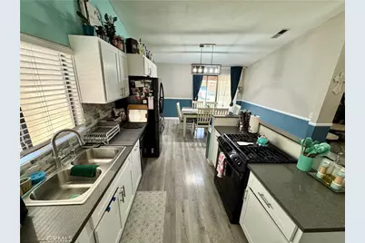 1308 W Avenue H8, Lancaster, CA 93534 - Photo 4