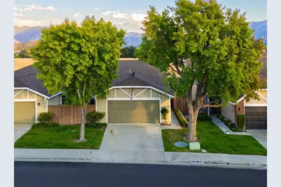 16710 Shinedale Drive, Canyon Country, CA 91387 - Photo 4