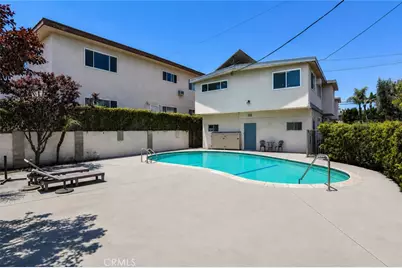 6944 Coldwater Canyon Avenue, North Hollywood, CA 91605 - Photo 22