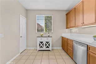 31774 Calle del Cielo, Castaic, CA 91384 - Photo 14