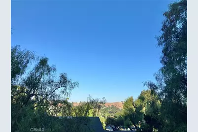 21646 Dumetz, Woodland Hills, CA 91364 - Photo 10