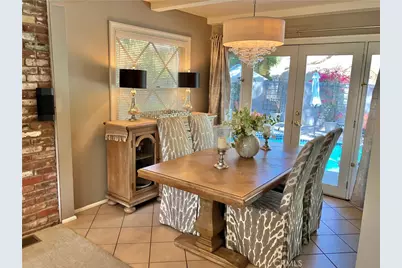 21646 Dumetz, Woodland Hills, CA 91364 - Photo 16
