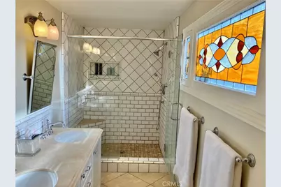 21646 Dumetz, Woodland Hills, CA 91364 - Photo 36