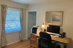 21646 Dumetz, Woodland Hills, CA 91364 - Photo 30