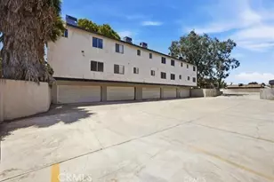 3604 Panama, Bakersfield, CA 93313 - Photo 2