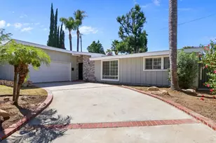 23119 Gainford St, Woodland Hills, CA 91364 - Photo 40