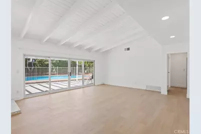 23119 Gainford Street, Woodland Hills, CA 91364 - Photo 34