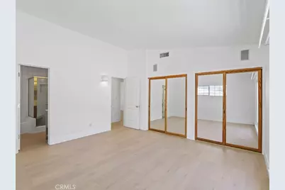 23119 Gainford Street, Woodland Hills, CA 91364 - Photo 18