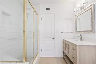 23119 Gainford St, Woodland Hills, CA 91364 - Photo 20
