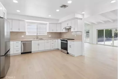 23119 Gainford Street, Woodland Hills, CA 91364 - Photo 30