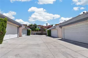 21333 Lassen, Chatsworth, CA 91311 - Photo 2