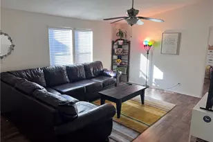 29021 Bouquet Canyon, Saugus, CA 91390 - Photo 6