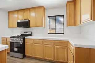 45443 Mays Ct, Lancaster, CA 93535 - Photo 6