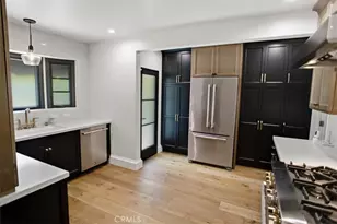 4435 Strohm, Toluca Lake, CA 91602 - Photo 12