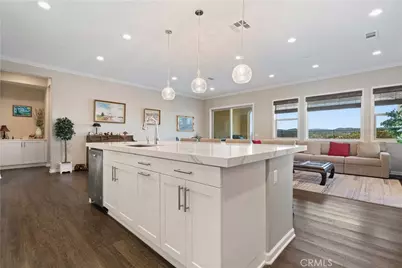 18619 Cedar Crest Drive, Canyon Country, CA 91387 - Photo 14