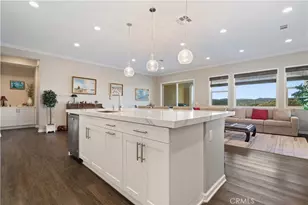 18619 Cedar Crest Dr, Canyon Country, CA 91387 - Photo 14