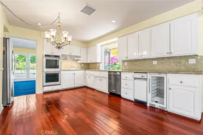 5300 Blanco Avenue, Woodland Hills, CA 91367 - Photo 16