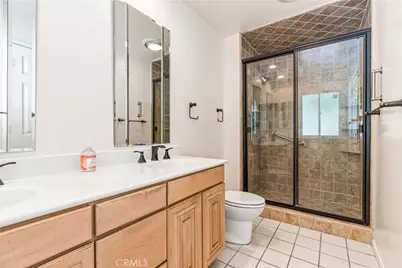 5300 Blanco Avenue, Woodland Hills, CA 91367 - Photo 34