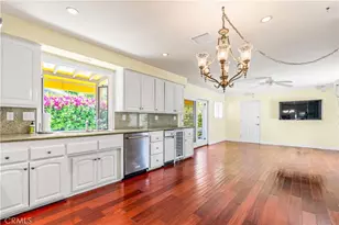 5300 Blanco Ave, Woodland Hills, CA 91367 - Photo 24