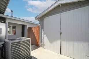 3452 Estrada, Los Angeles, CA 90023 - Photo 18