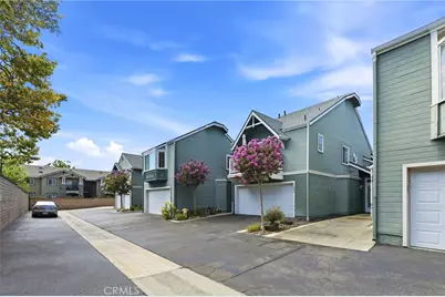 1842 Rory Lane #4, Simi Valley, CA 93063 - Photo 4