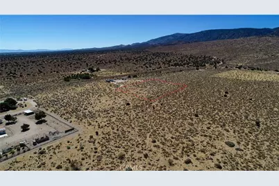 31400 227th Street East, Llano, CA 93544 - Photo 2