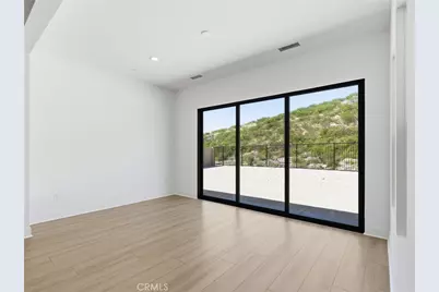 24159 N Corte Grandioso, Valencia, CA 91354 - Photo 10