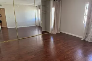 22135 -7 Burbank, Woodland Hills, CA 91367 - Photo 14