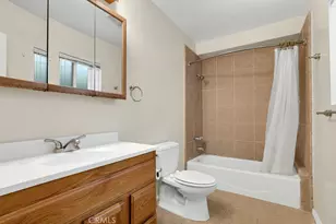 10037 Louise, Northridge, CA 91325 - Photo 12
