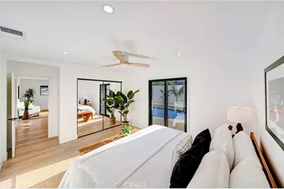 7915 Owensmouth, Canoga Park, CA 91304 - Photo 30
