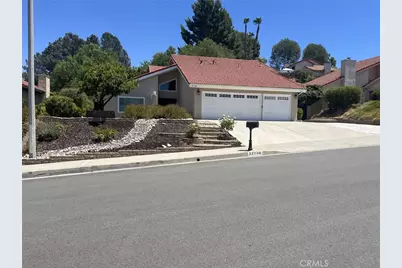 27730 Sutters Pointe, Saugus, CA 91350 - Photo 1