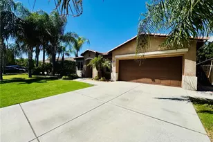 2404 Sosa Dr, Bakersfield, CA 93313 - Photo 2